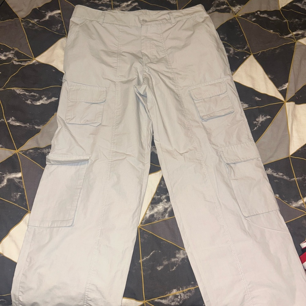 Women's Casual Cargo Pants in Light Gray